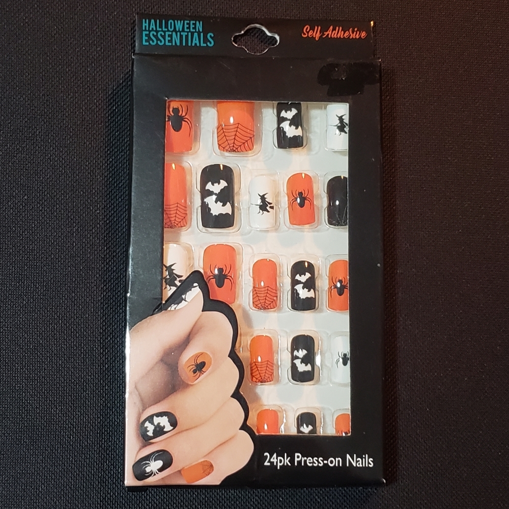 Halloween press on nails